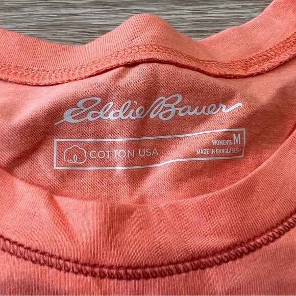 Eddie Bauer peach T-shirt size medium peach, soft cotton short sleeve - Picture 2 of 6